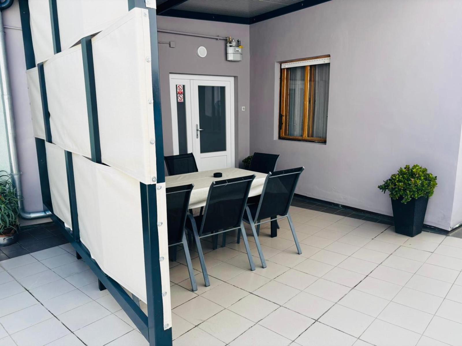 Apartment Check In Pula Exterior photo