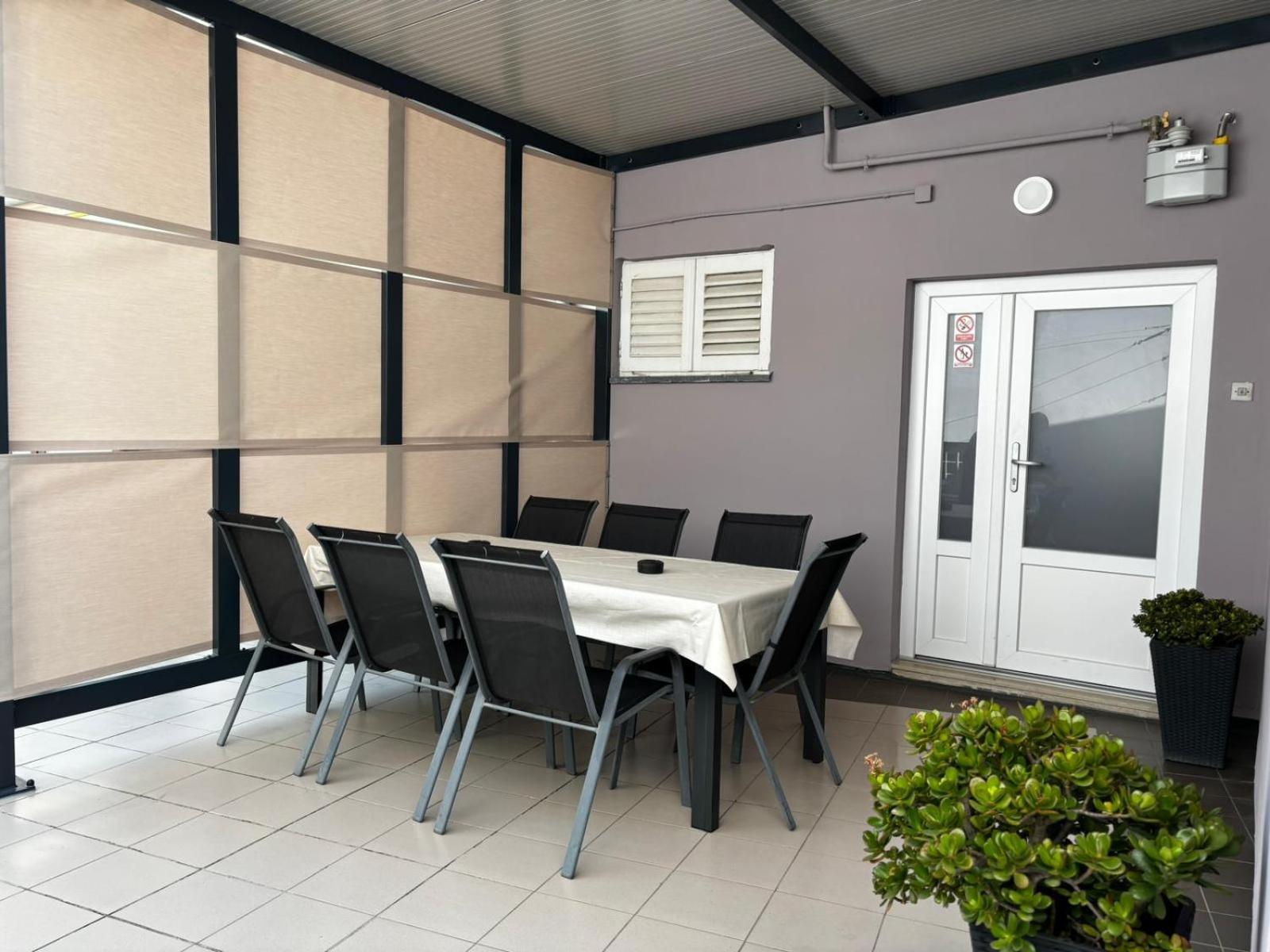 Apartment Check In Pula Exterior photo